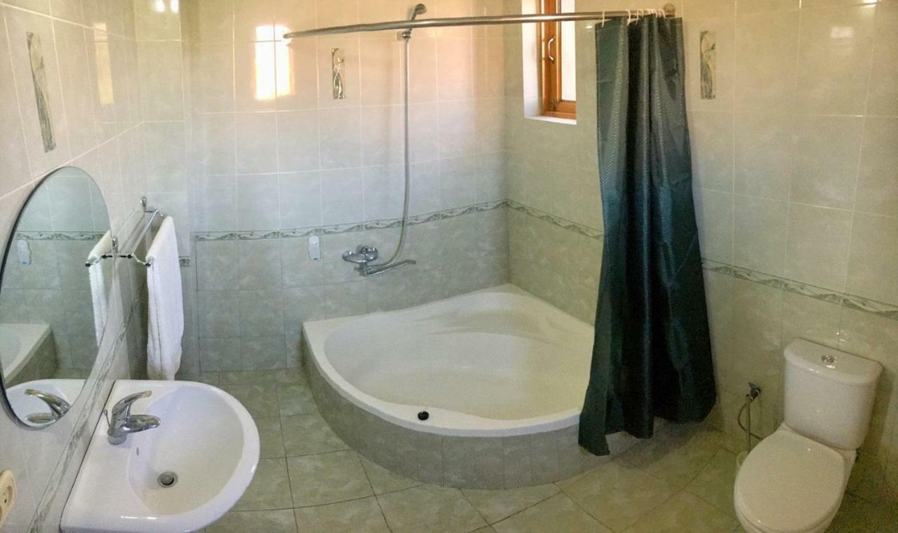 Brown Hill Hotel Samarkand Bagian luar foto